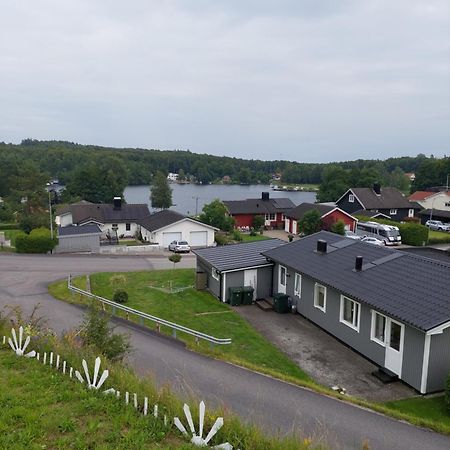 Immeln Villa Med Sjoutsikt المظهر الخارجي الصورة