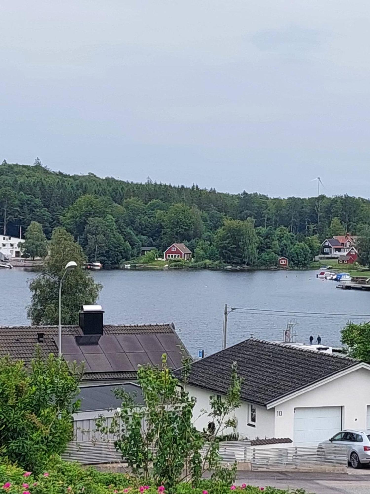 Immeln Villa Med Sjoutsikt المظهر الخارجي الصورة