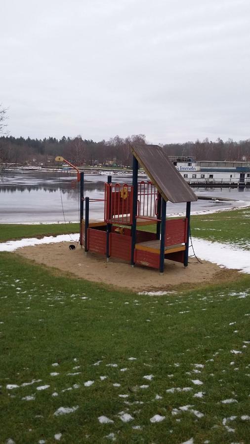 Immeln Villa Med Sjoutsikt المظهر الخارجي الصورة